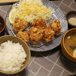 Miyamoto Munashi - 鶏もも唐揚げ定食(6個)