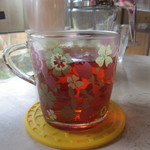 カフェ 坂の下 - ホットルイボスティー