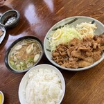舞木ドライブイン - 焼肉定食（おかずの大盛り）