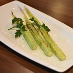 ワインバー バッカス - 長崎県産ヤングコーンのロースト（８００円）２０２４年５月