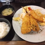 洋食 ツバキ亭 - 