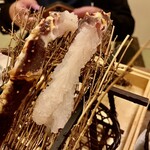 活カニの花咲 - タラバガニのお刺身