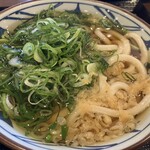丸亀製麺 - かけうどん並　390円