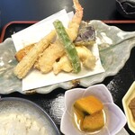 旨い肴と天ぷら TAKA - 
