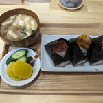 おにぎりとお味噌汁 八米 - 