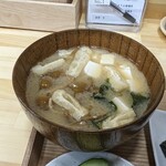 おにぎりとお味噌汁 八米 - 