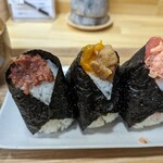 おにぎりとお味噌汁 八米 - 