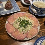 炭焼牛たん東山 - 