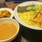 福しん 新井薬師店 - 冷やしつけ麺(ゴマダレ)￥580 ザーサイ￥170