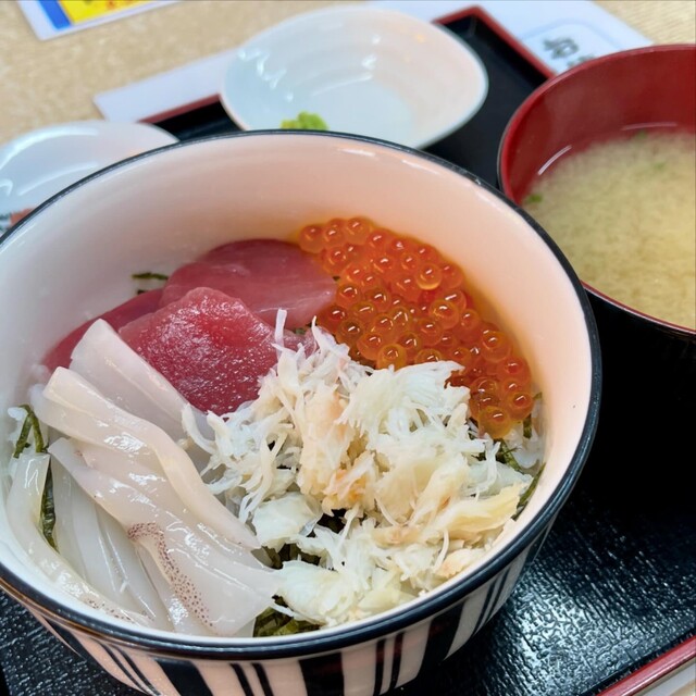 はこだて浪漫館 - 市役所前（函館）（海鮮丼）の写真