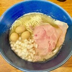 横濱丿貫 - 「煮干蕎麦(900円)+うずら味玉(150円)」です