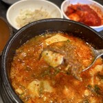 スンドゥブ専門店 OKKII - 黒毛和牛トロトロ