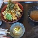 お食事処華 - 料理写真: