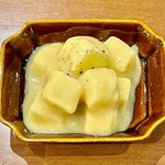 焼鳥 せきね - クリームチーズが程よく西京味噌に馴染んできてトロトロになります