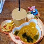 モコ ライフスタイル ストア - 