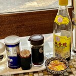 Noda Shuumai Ten - 中華醤油もテーブルにセットされていて本格的とか無邪気に喜んでましたｗ