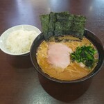 ラーメン 杉田家 - 