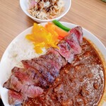 ミートハウス おにくやさん - 黄金カレー和牛ステーキのせ