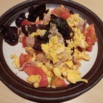 Shusai no Kakurega Tsukiakari Larapoto Ebinaten - トマトときくらげのふんわり玉子炒め