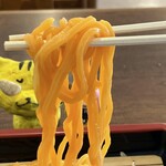 松本屋 - 柿うどん、にゅ〜〜ん！　※プラスチ◯ク製品ではない