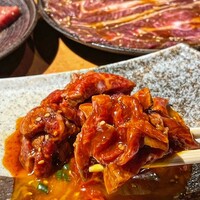 ホルモン焼肉 富や 栄店 - 