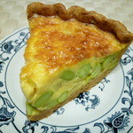 パーラー江古田 - キッシュ　枝豆＆玉葱　500円