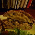 パーラー江古田 - 
      ◎チキンとまいたけのオーブン焼き（パン：リュスティック）　950円