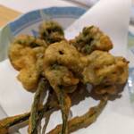 山の仙人 淳  - こごみの天ぷら（塩）