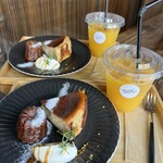 カフェ&ヘアーサロン リバーブ - 