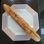 LOCAL BAKERY Shonan - 料理写真:バゲット