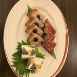 中国料理 彩龍 - 釜焼きチャーシュー、豚皮付き肉のクリスピー釜焼き、三色玉子の香港風テリーヌ
