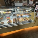 Gashi Koubou Sandhiaru - 店内