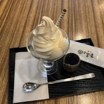 Yumoto Koganeyu - ミニ黒蜜きなこパフェ
