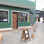 deux Montagne - 店舗外観