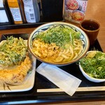 丸亀製麺  平塚田村店 - かけうどん（冷） 大 