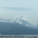 Tsuoppu Kare- Pan Semmonten - 新幹線からの富士山