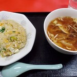 ラーメン末広本店 - 