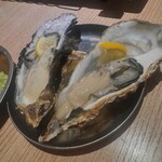 ほや＆純米酒場 まぼ屋 - 生牡蠣
