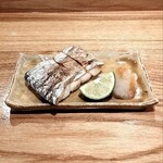 おすし 花富 - 太刀魚塩焼き