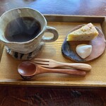 ORLO - ミニデザートは、さつまいものケーキ( ´∀｀)