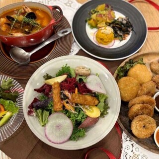 チャヤ ナチュラル&ワイルドテーブル_1