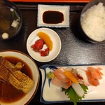 魚捨 - 1400円2024.5