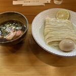 Tsukesoba Jinguuji - 鰹昆布出汁つけそば味玉入り