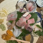 四十八漁場 - 贅沢 刺身 本気盛り 2人前