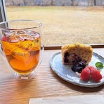 空cafe - ルイボスキャラメル(600円)&ブルーベリーとレモンのパウンドケーキ(550円)