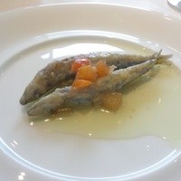 フランス料理 ル・クール -   アミューズブーシュ きびなごのエスカベッシユ的な