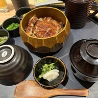 うなぎ四代目菊川 ヒルトンプラザウエスト大阪店 - 