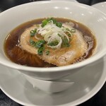 創作麺工房 鳴龍 - 醤油拉麺　1,200円