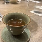 USHIGORO S. SHINJUKU - トリュフとスッポンの牛コンソメ