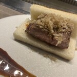 USHIGORO S. - ミルフィーユサーロインサンド トリュフソース